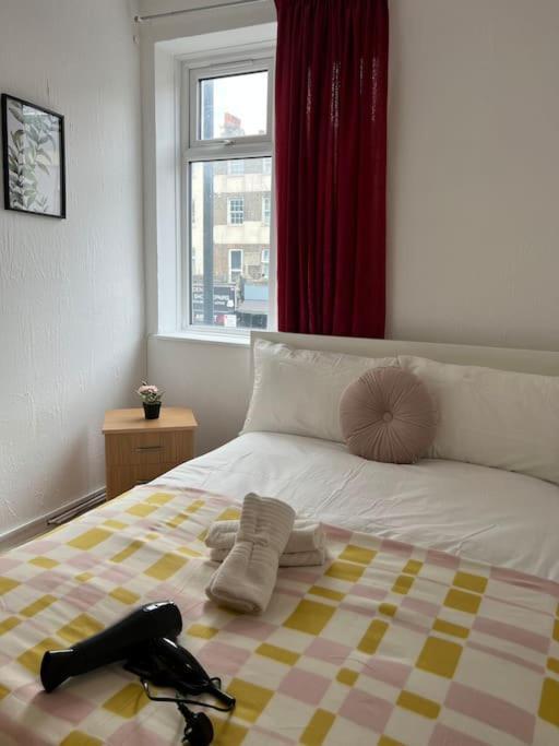 Lovely 4 Bedroom Spacious House In Camden Town-central Casa vacanze *